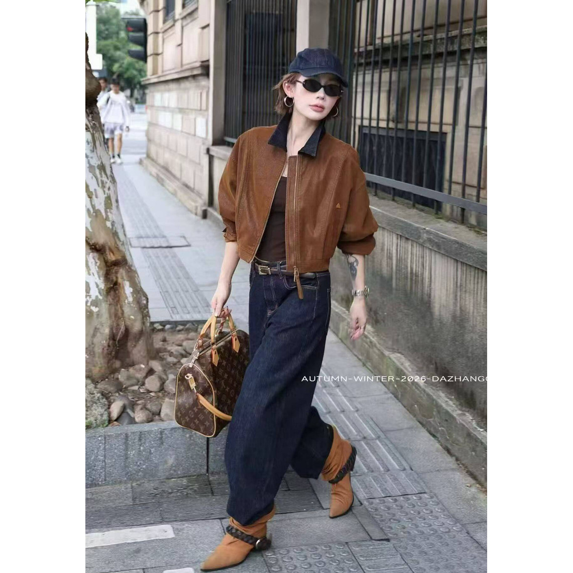 潮流复古风麂皮绒翻领短款女宽松拉链夹克外套百搭显瘦