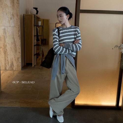 6UP早秋韩系假两件撞色圆领毛衣女百搭针织衫广州13行新款61105