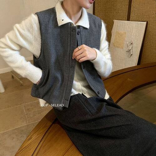 UP秋冬韩系双面穿圆领马甲复古老
