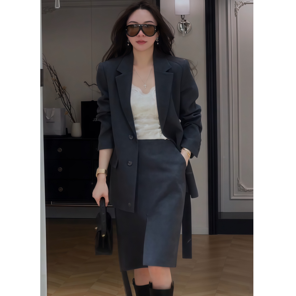2026年春季新款轻奢休闲风灰色西装外套半裙套装女职场通勤两件套