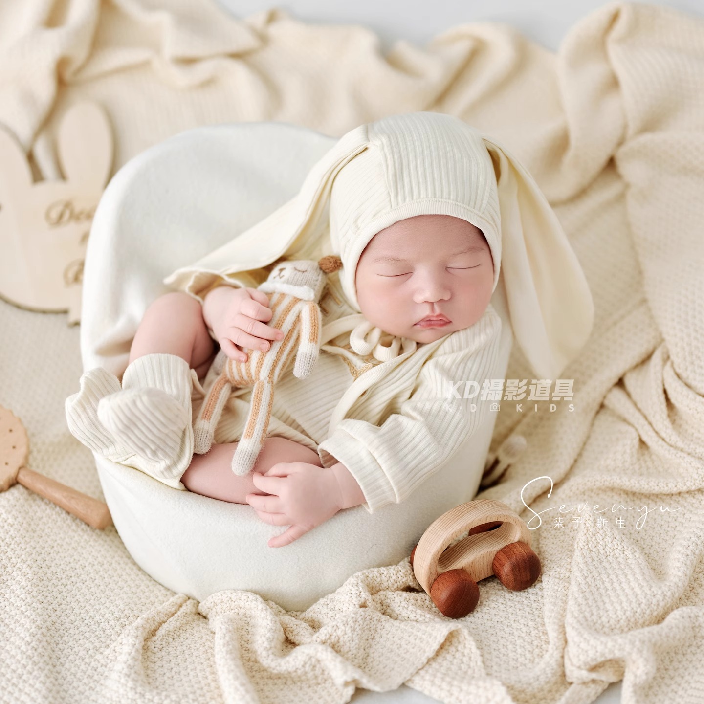 新生儿摄影服装ins风满月拍照衣服初生拍摄服饰影楼宝宝主题道具