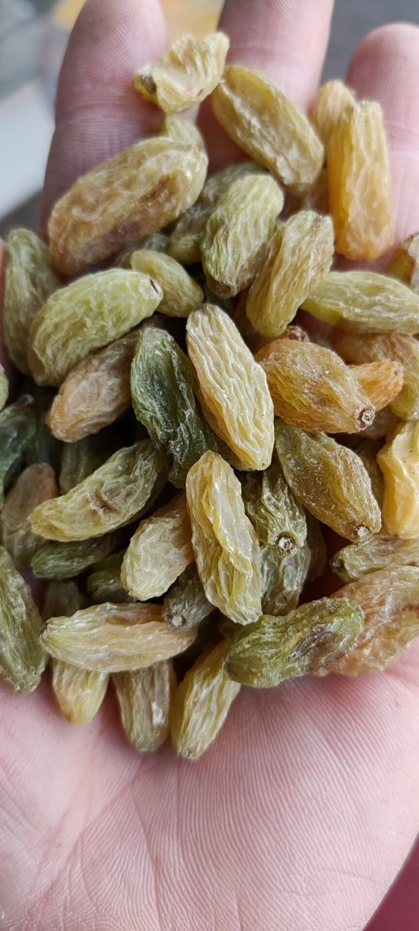 新疆特产干果大颗粒香蕉王葡萄干