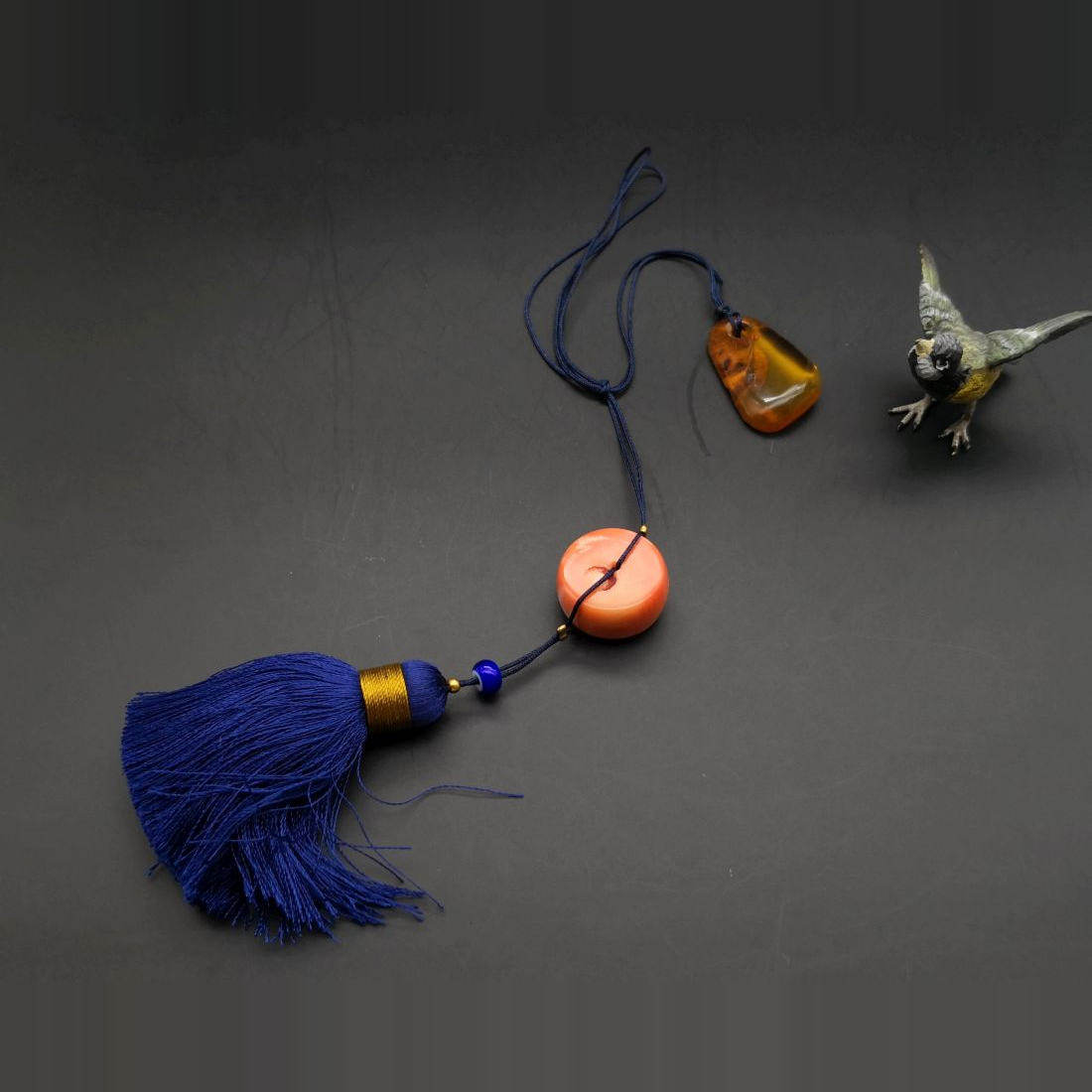 天然波罗的海老琥珀/海竹珊瑚车挂/包挂 重20.6克