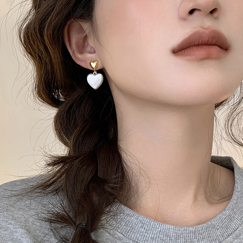 925银针法式复古爱心耳环