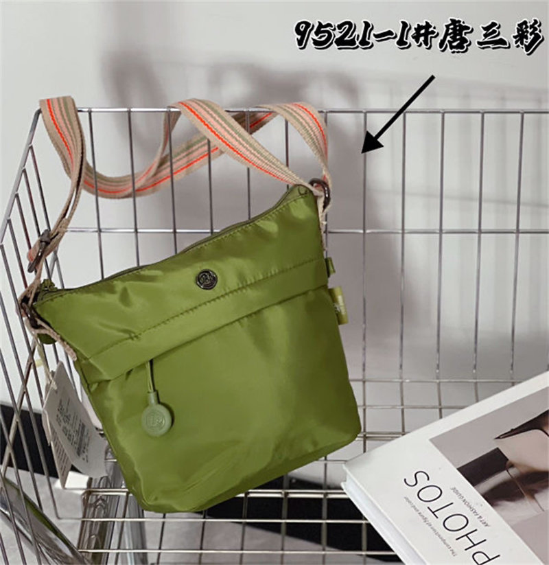 博卜经典款斜挎包女款小包包