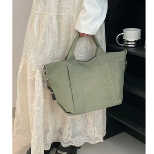 BSTO/佰斯图2025新款早春大容量单肩斜挎手提包休闲百搭通勤包包