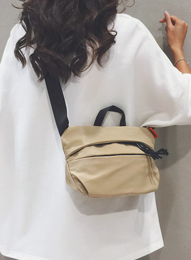 帆布胸包女2025新款休闲斜挎包运动手机腰包男户外运动单肩小背包