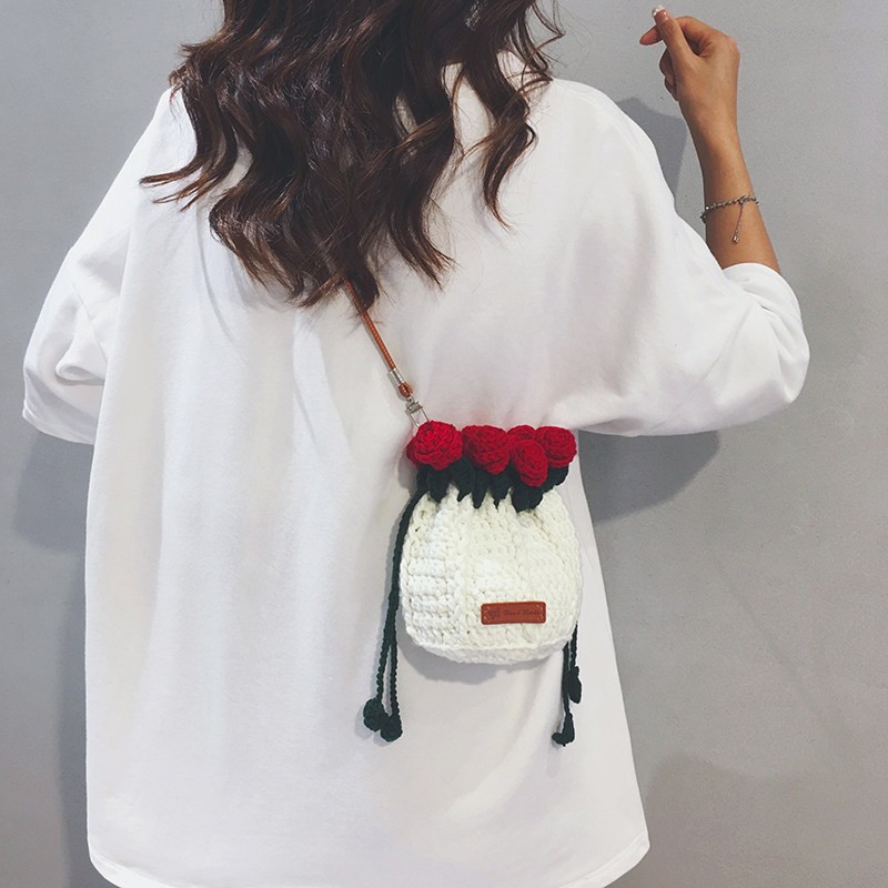 玲澜小众创意设计针织手机斜挎包