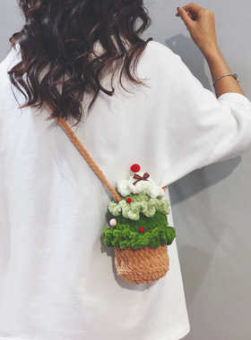 毛线针织圣诞树玩偶包女生2026新款儿童新年生日礼物手机斜挎小包