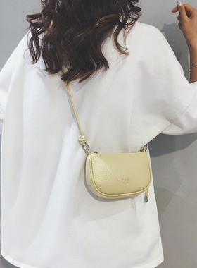 简约时尚高级感马鞍包女2025新款小众休闲百搭月牙包手机斜挎小包