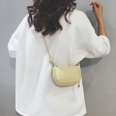 玲澜五色时尚简约休闲斜挎马鞍包