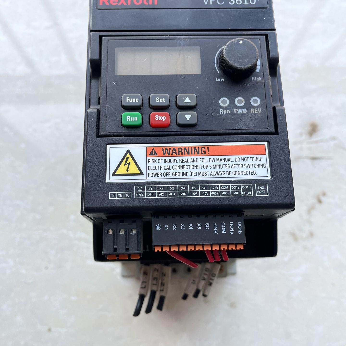 变频器VFC3610-0K75-3P4-MNA-7P-