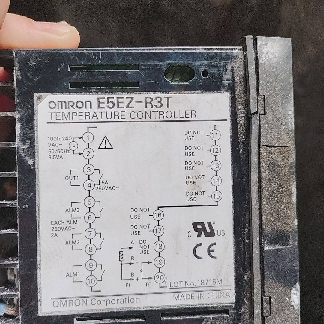 温控器E5EZ-R3T 拆机实物拍摄 外观成色如图 功
