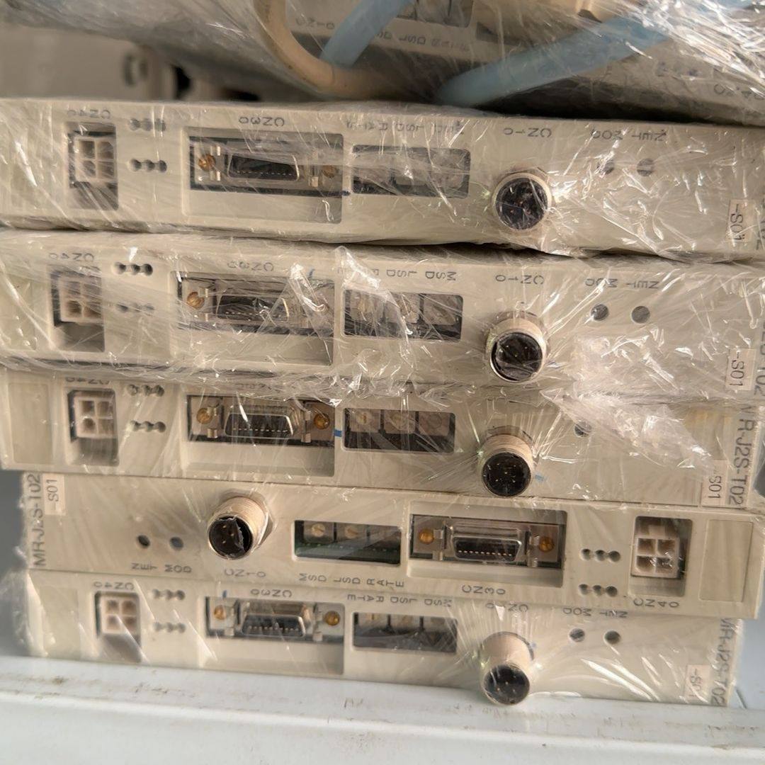 MR-J2S-T02-S01驱动器