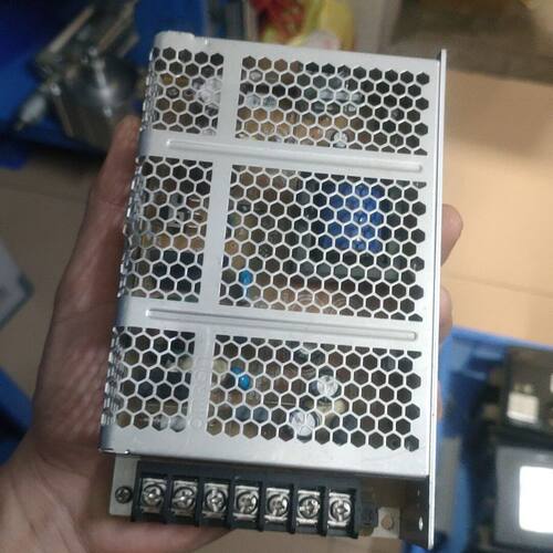 龙开关电源S8FS-C10024 输出24V 4.5A