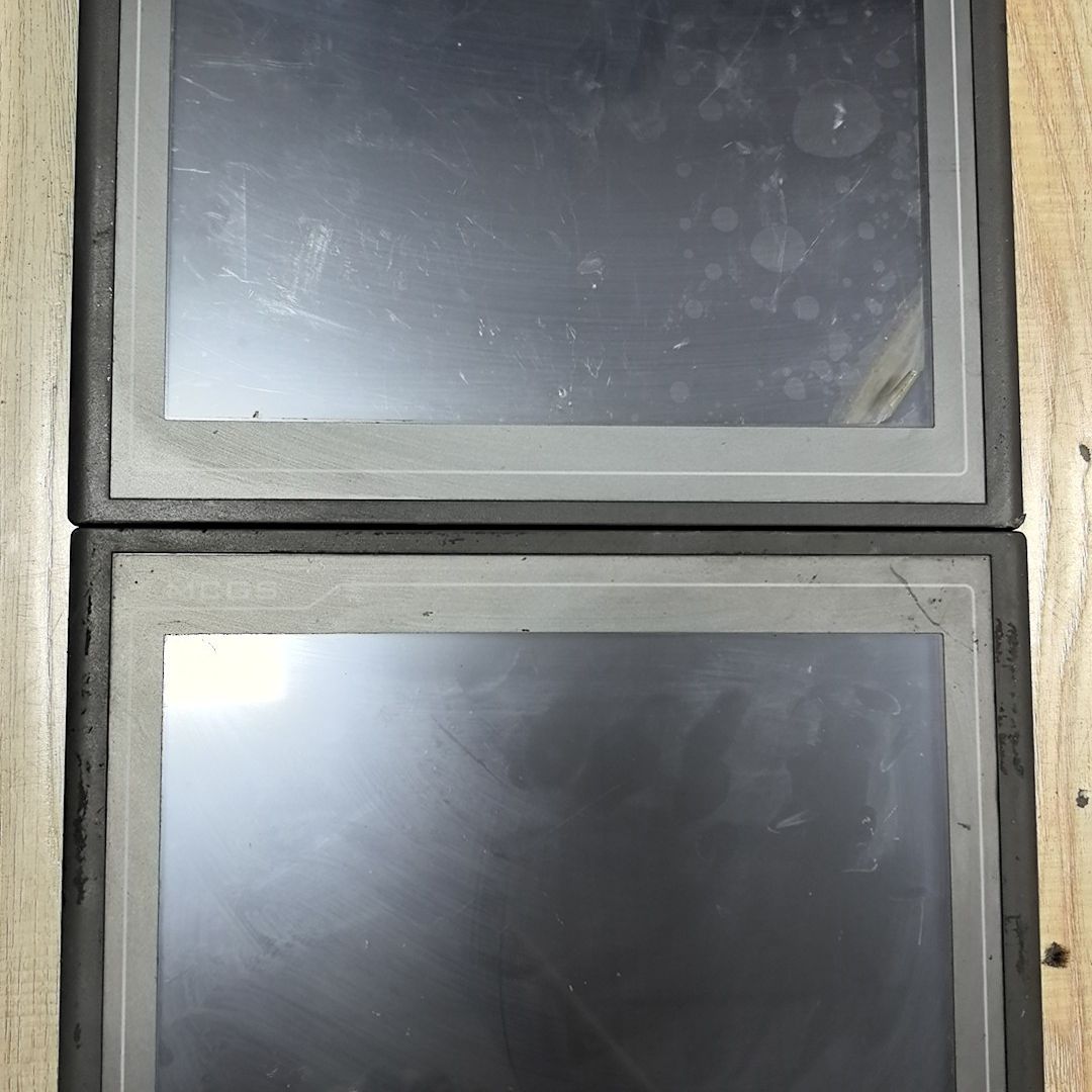 昆仑通态触摸屏TPC1062KX TPC1062K 拆机