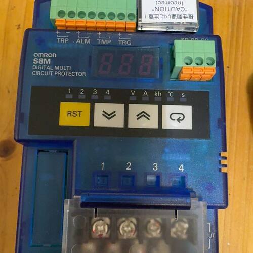 龙 S8M-CP04-RS 数字式多重电路保护器