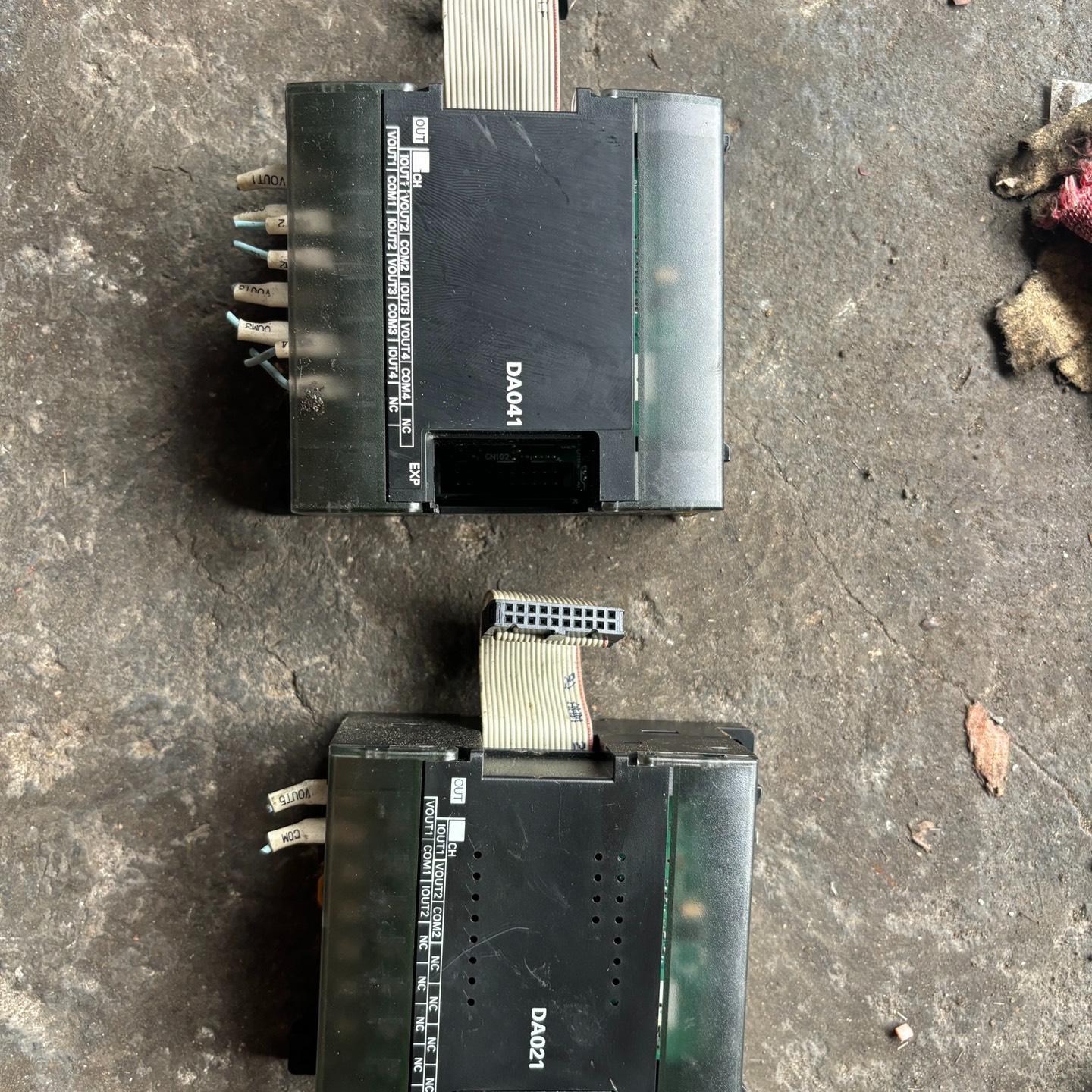 plc扩展 CP1W-DA041CP1W-