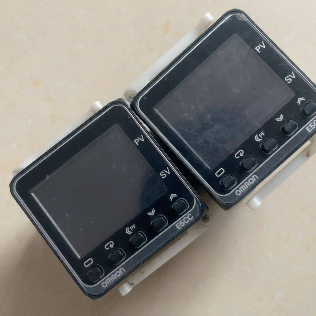 E5CC-QX2ASM拆机两个 成色很好 新款 功能包好要的