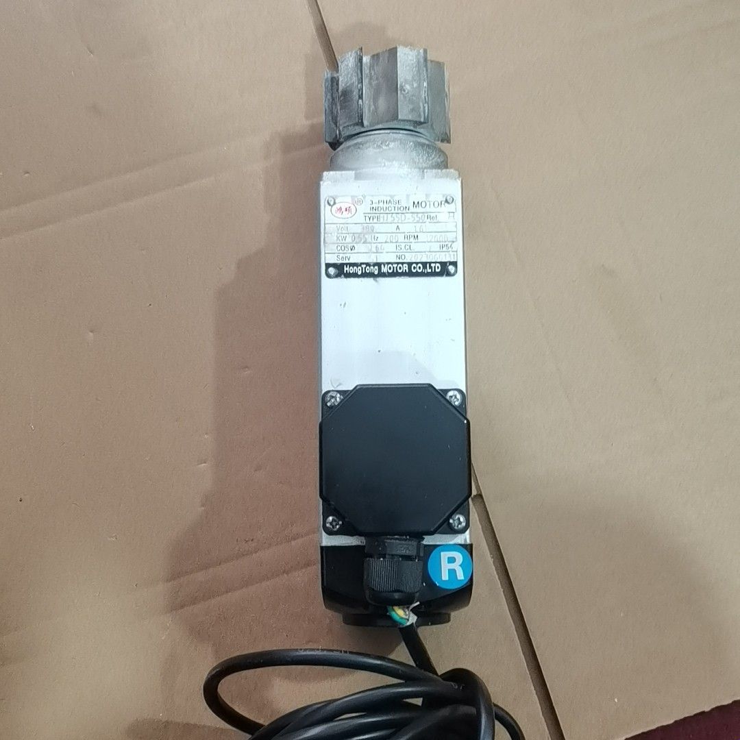 封边机拆机电机：HT55D-550  380V  1.61A