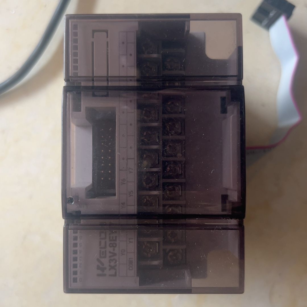 维控LX3V-8EYT扩展模块 拆机成色如图 功能包好 需要