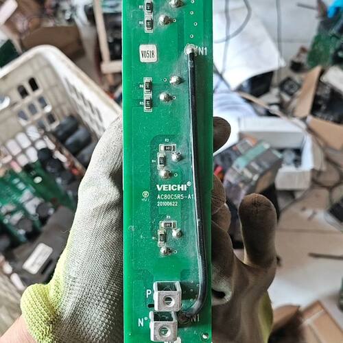 伟创变频器 3.7Kw 4kw 5.5kw电容板AC80C5