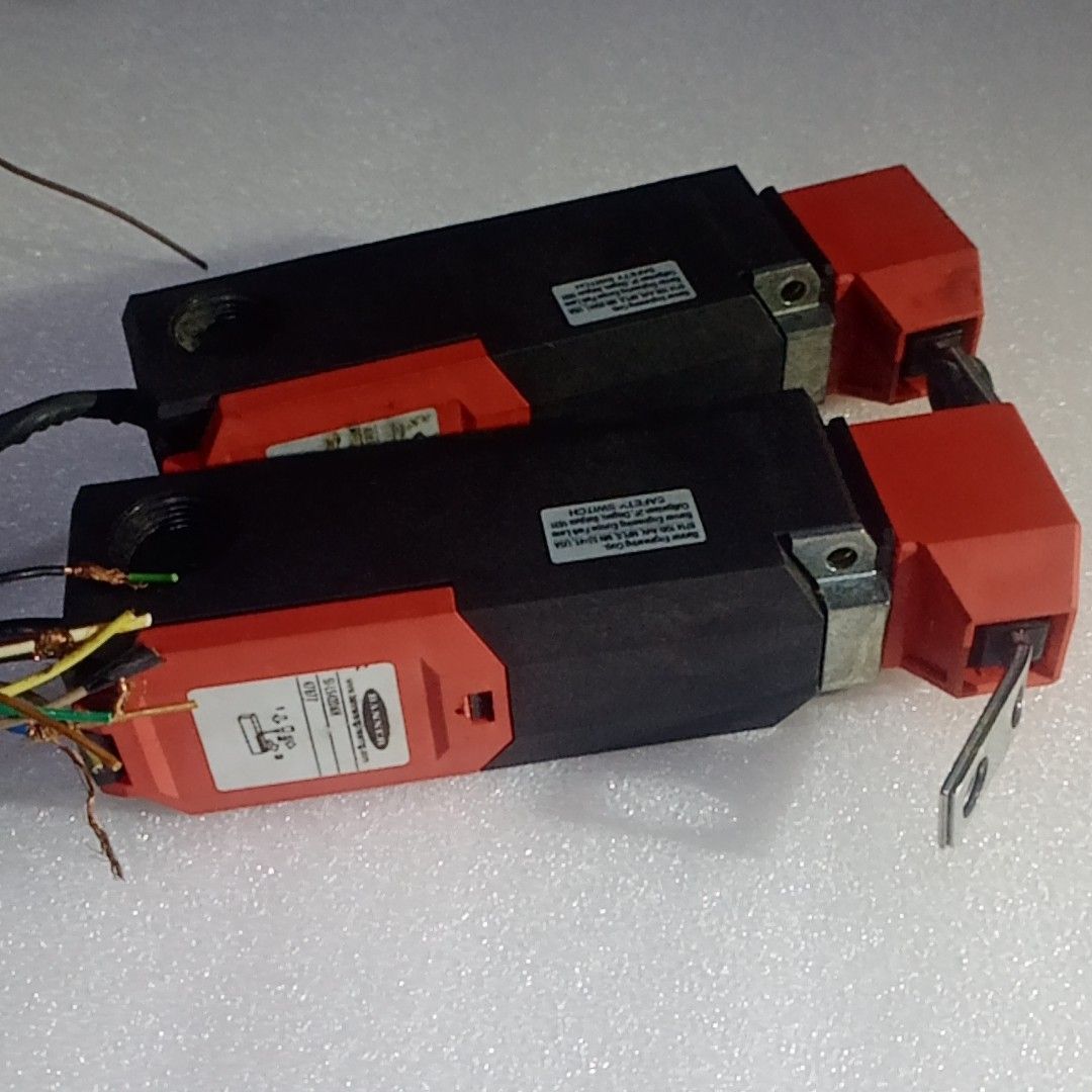 美国邦纳BANNER安全门开关SI-LS42DMH