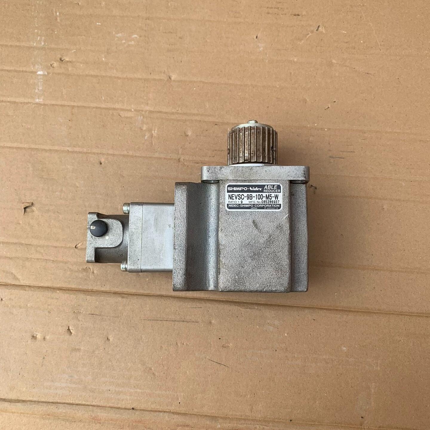 新宝1:9减速头NEVSC-9B-100-M5-W