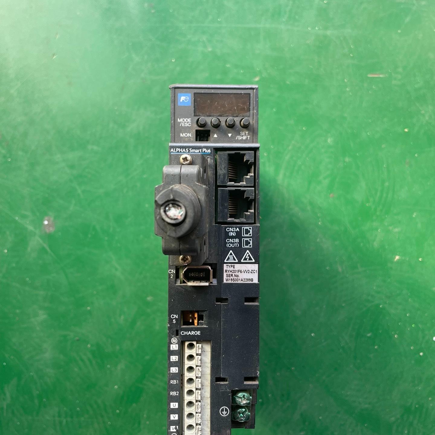 伺服驱动器、RYH201F6-VV2-ZC1