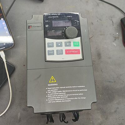 拆机普传变频器PI9130A 2R2G3