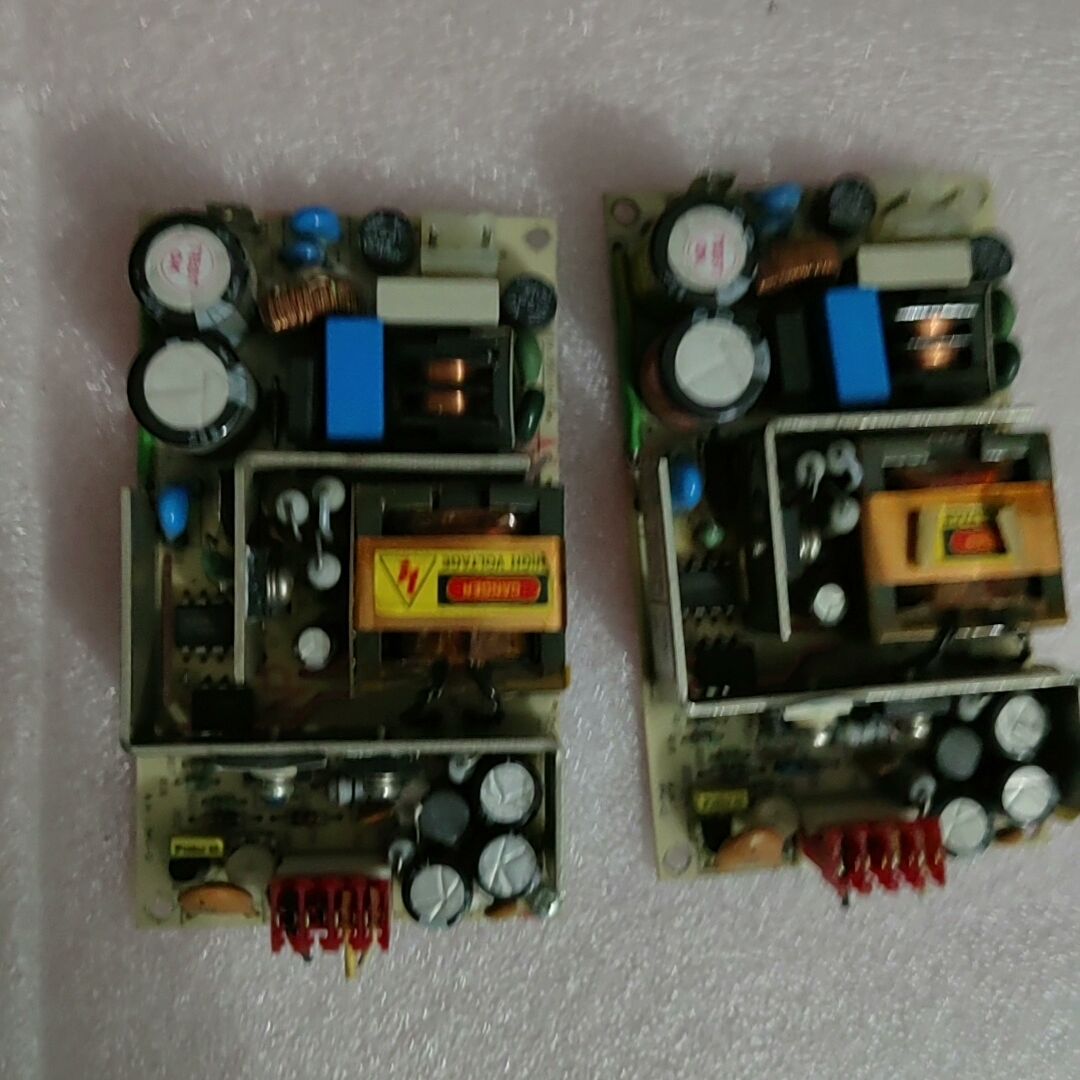 拆机PBM25US15电源模块 15V1.9A成色如图 包测