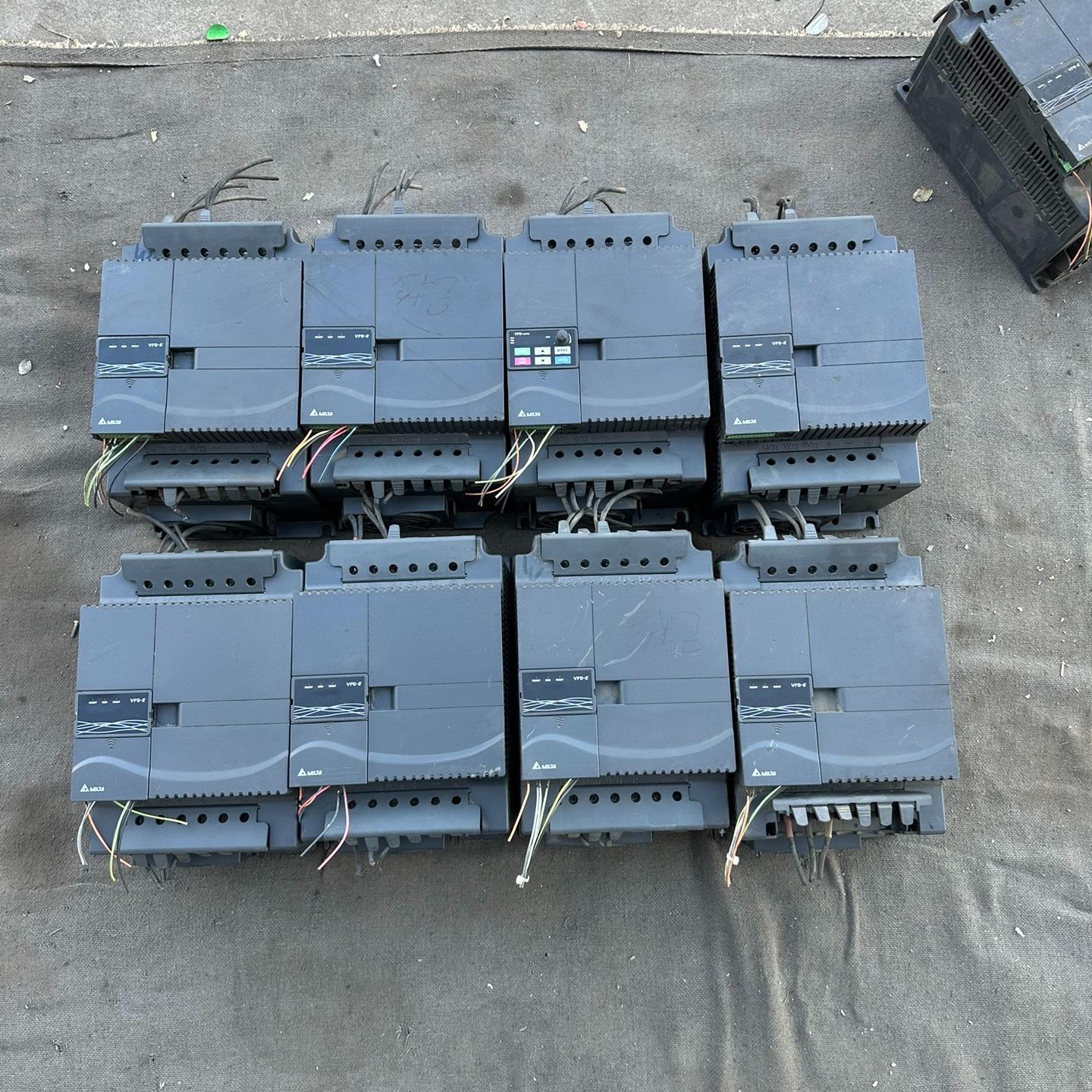 台达变频器VFD150E43A 15千瓦380v