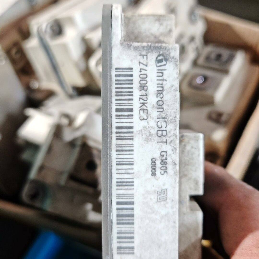 FZ400R12KE3拆机模块SKM400GA123D