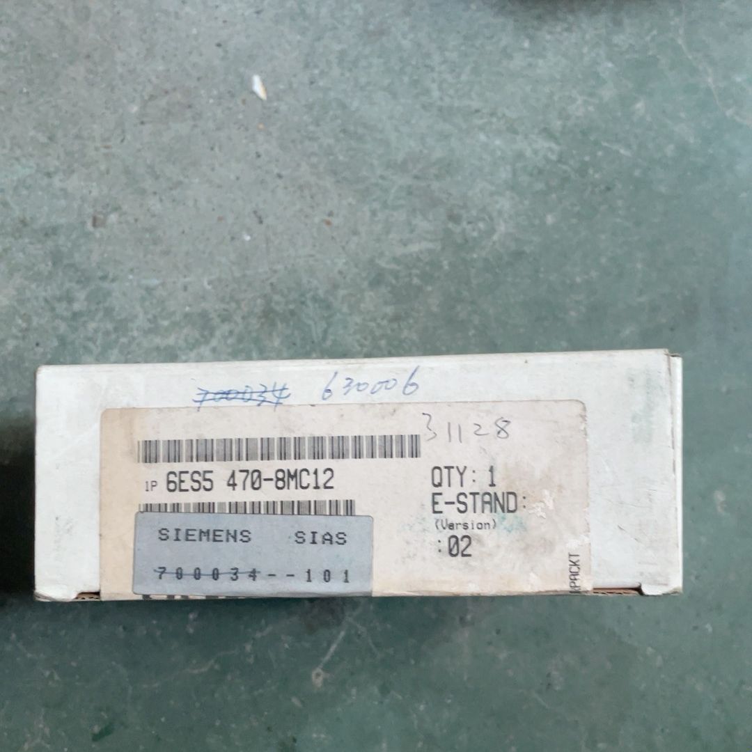 plc 6ES5 470-8MC12 带 未拆