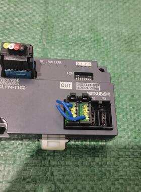 远程输出模块CL1Y4-T1C2 拆机 成色如图。可