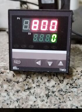 拆机的BKC智能温控仪老款TMD-7201Z温控仪温控表