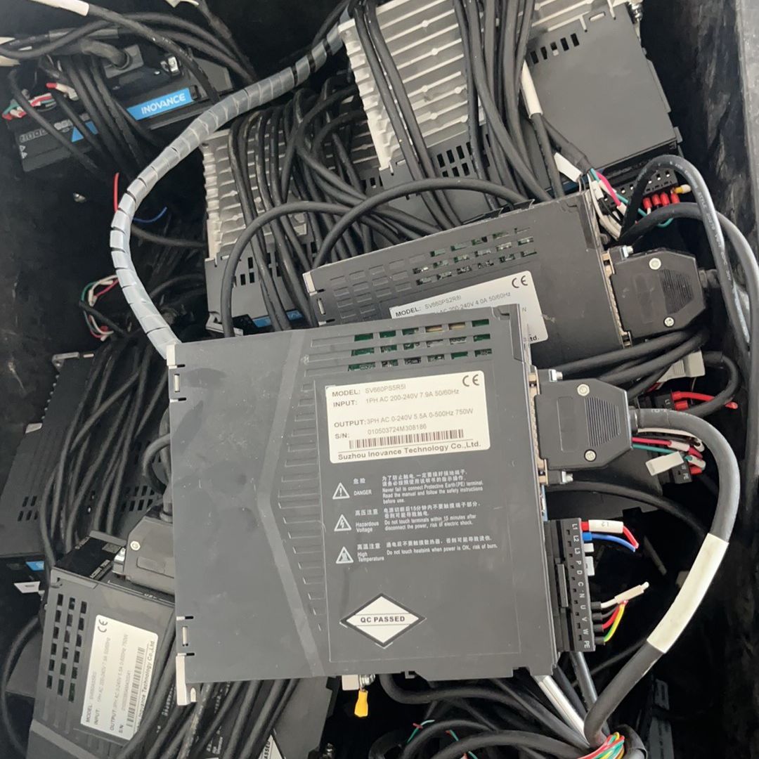 汇川伺服SV660AS2R8I MS1H4-40B30CB-