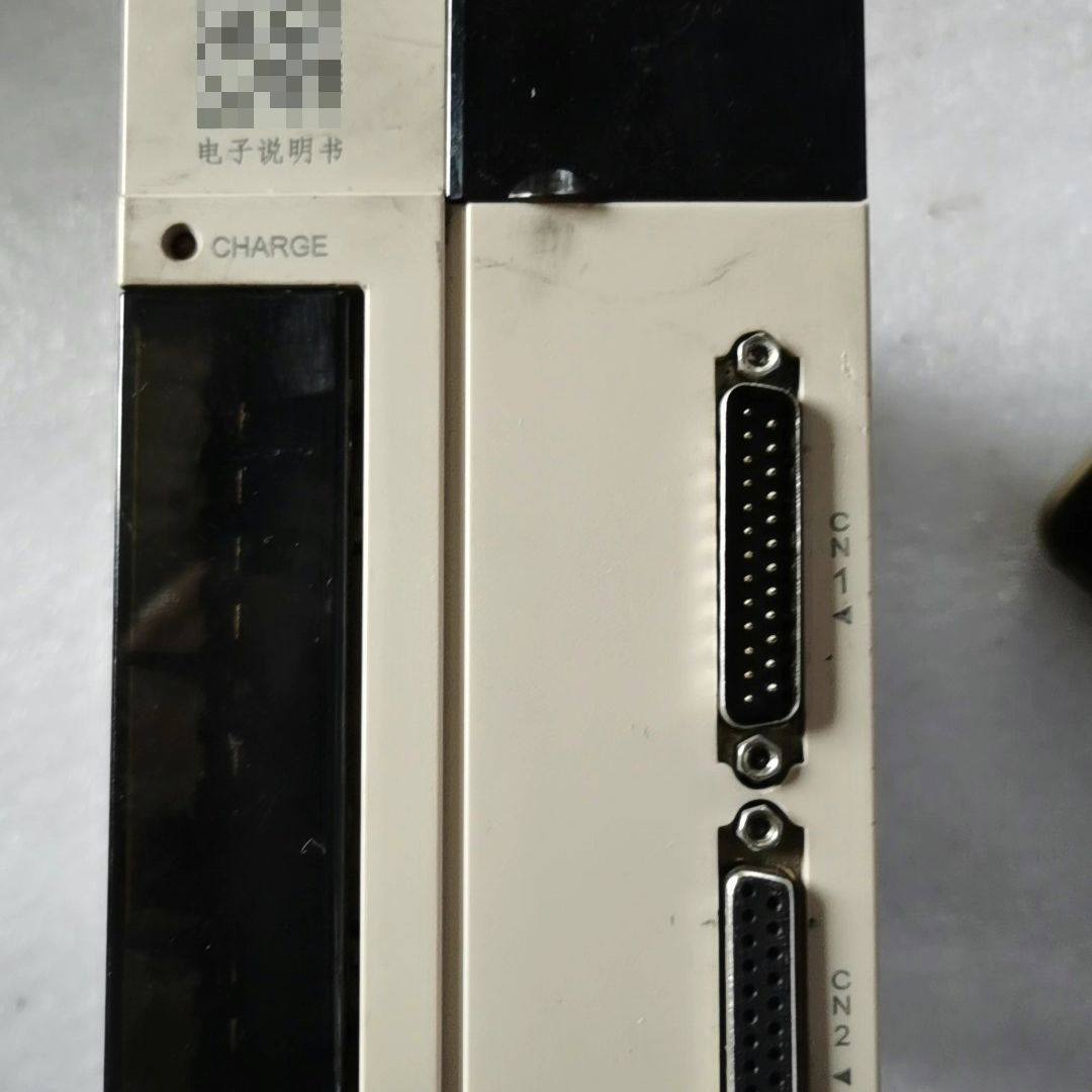 汉桥伺服驱动器型号HS100M2-N30A  成色如图拆