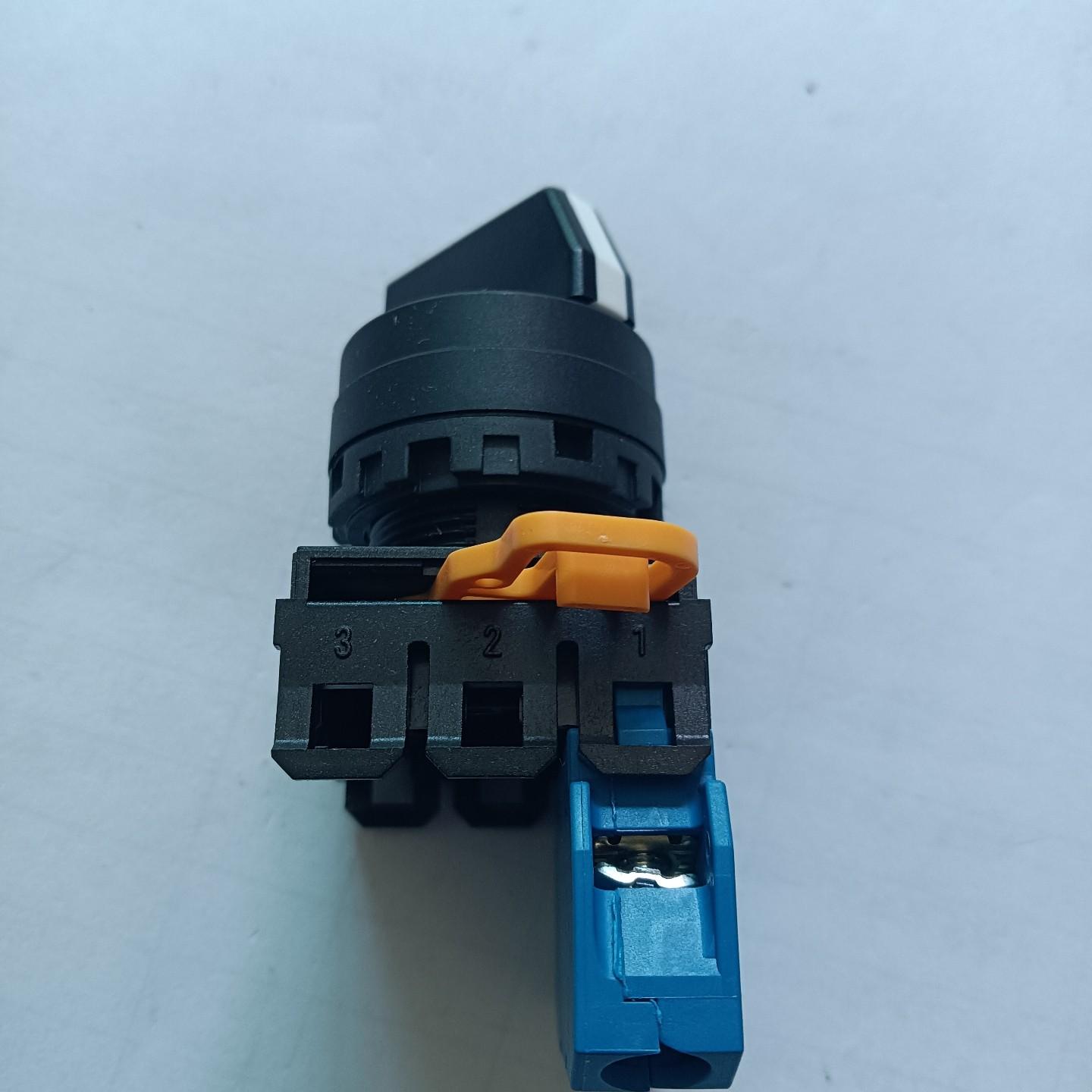 和泉二位转换开关YW1S-2E10