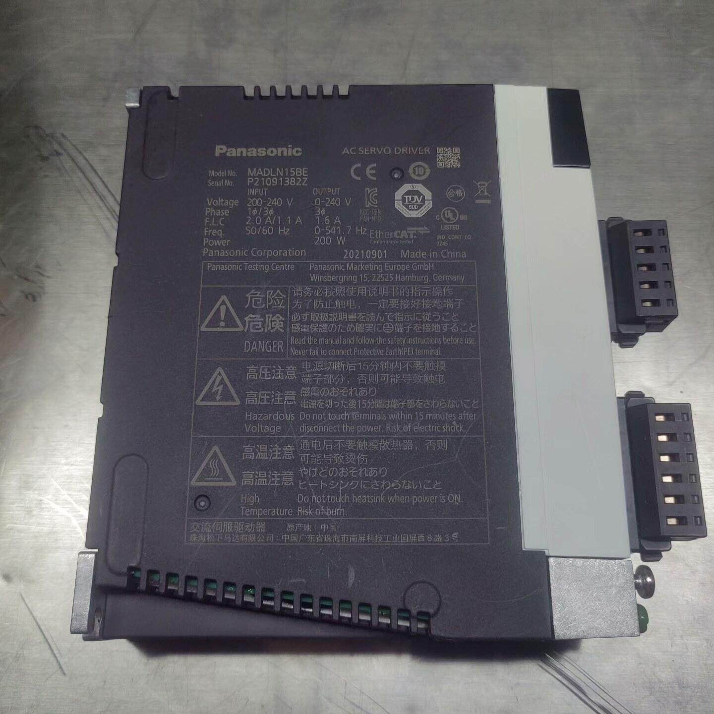 MADLN15BE驱动器 图片实物拍摄的 成色如图所示