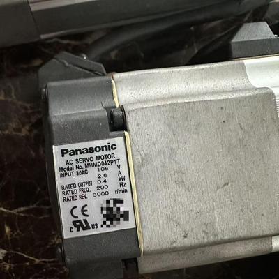 伺服电机 MHMD042P1T/MHMD042P1V 4