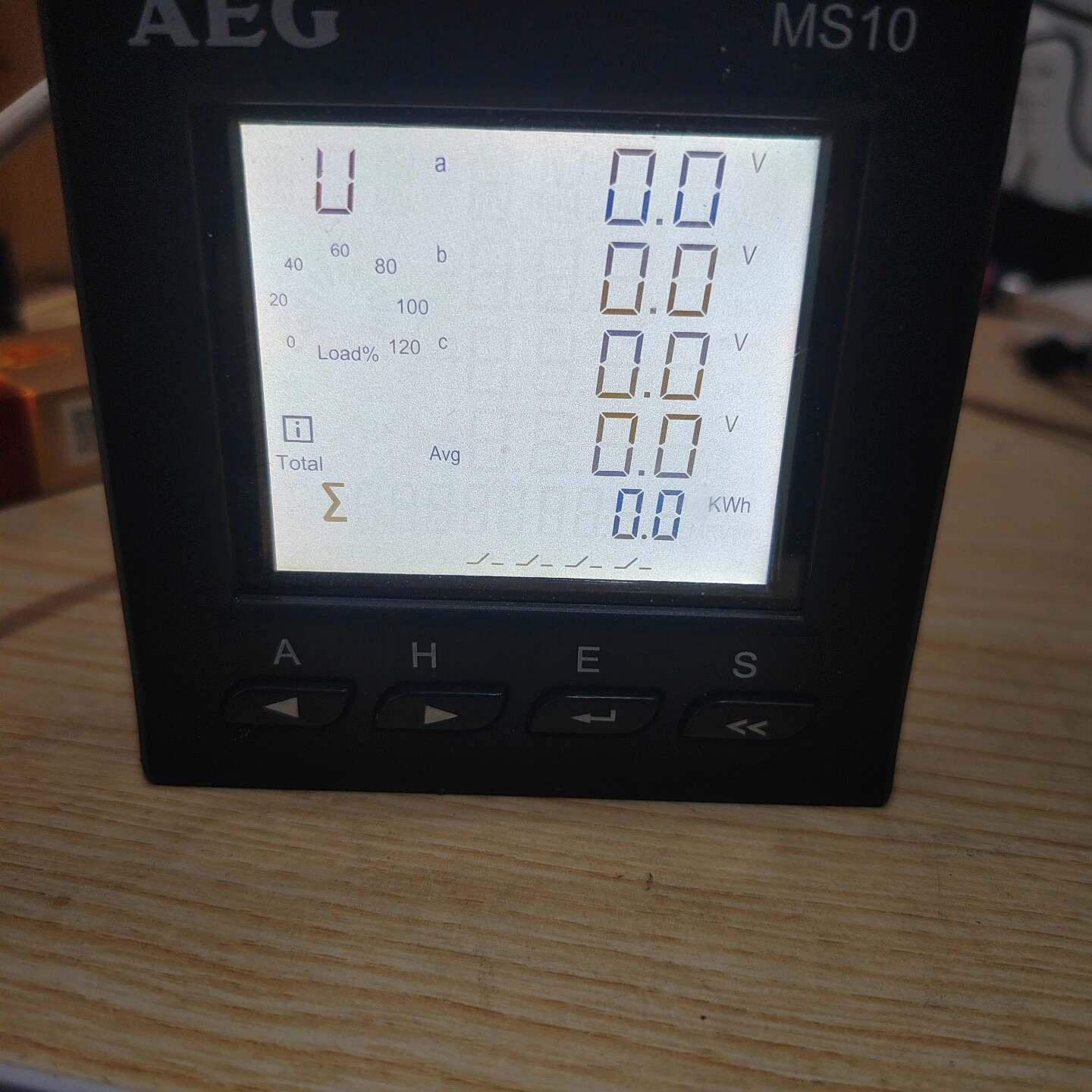 AEG -MS10多功能表 轻微使用痕迹