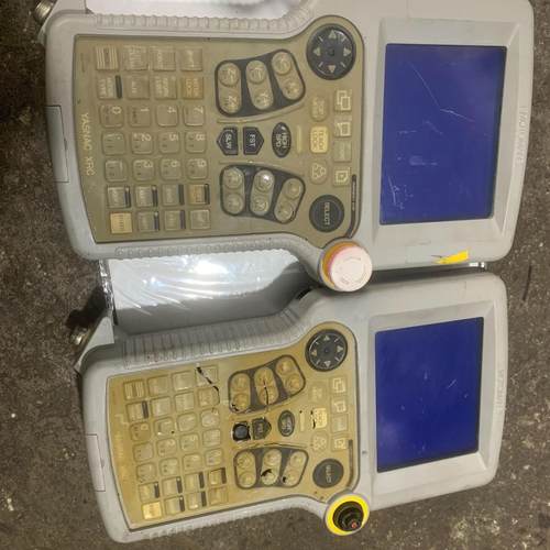 安川机器人示教器、MODEL：JZNC－XPP04B、成