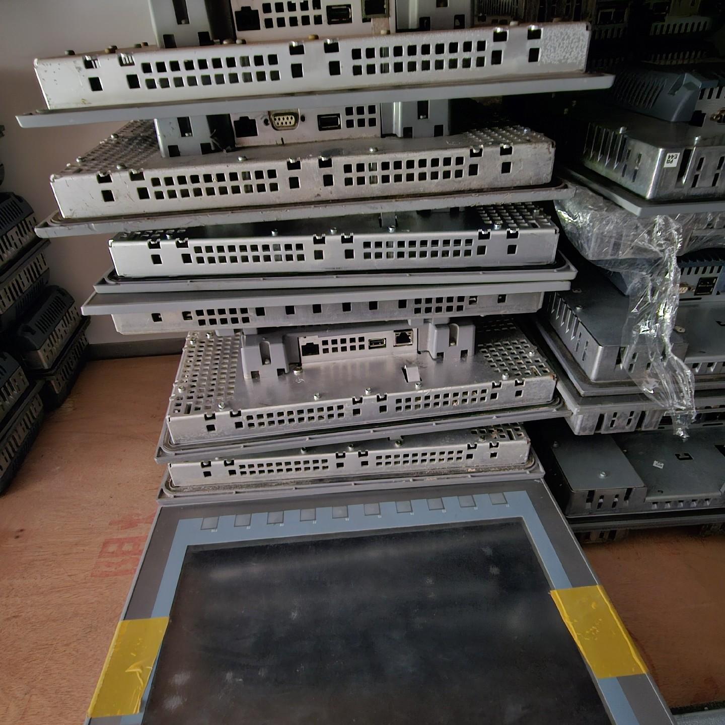 123-2MB03-0AX0 成色漂亮 功能包好 多 可