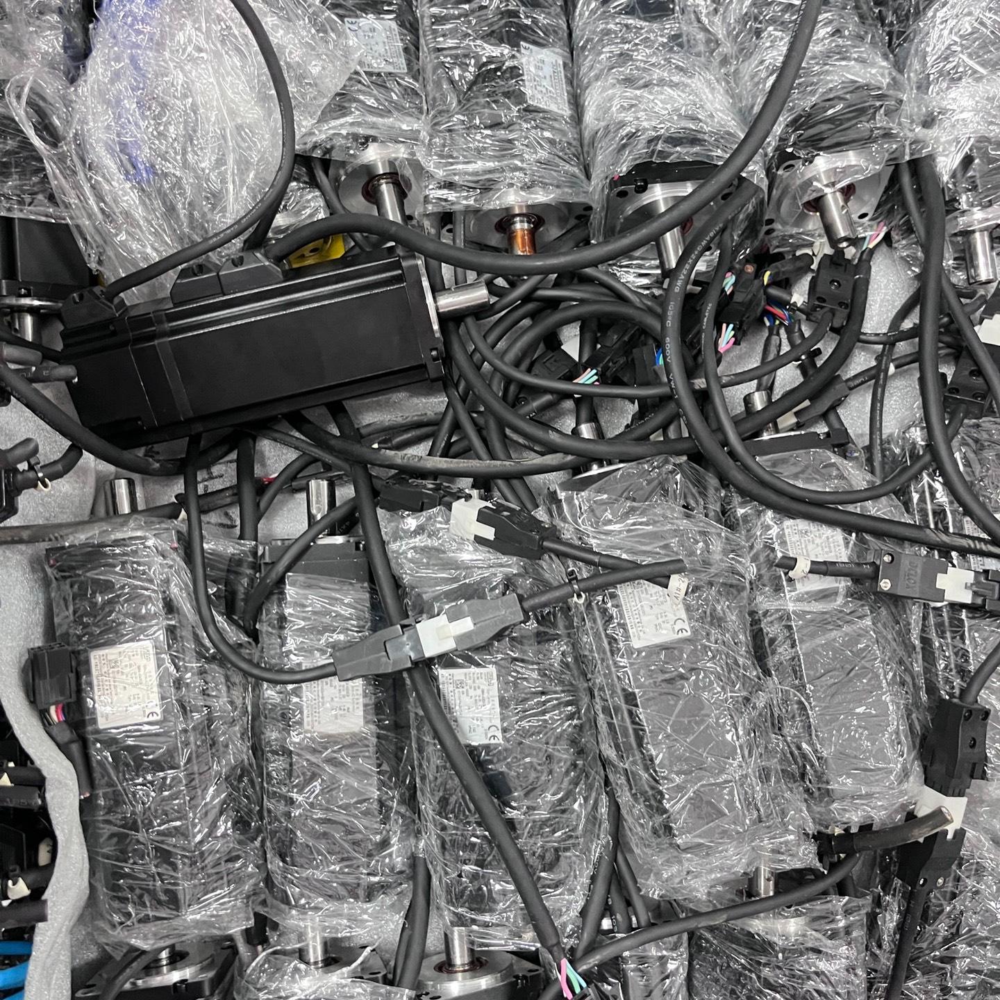 汇川伺服IS620PS2R8I-C 1SMH4-40B30C