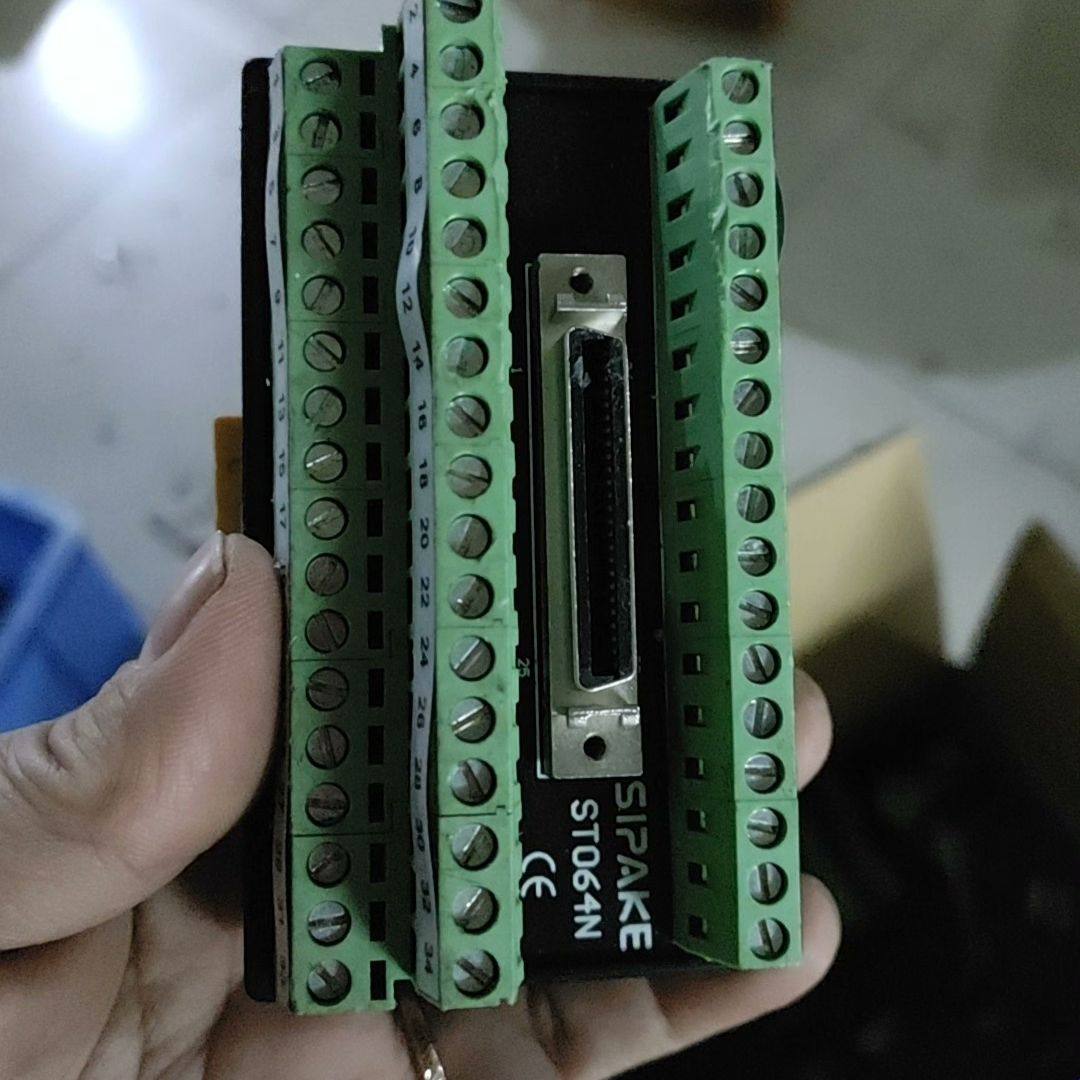 斯帕克50针端子台 ST064N