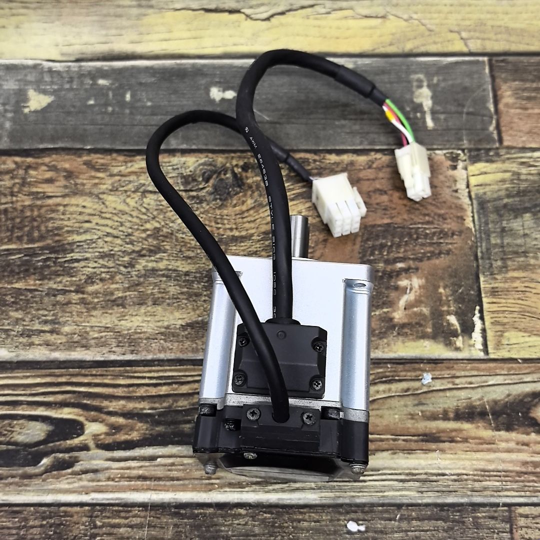 A6伺服电机MHMF022L1U2M 200W