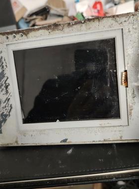 海泰克 PWS5610T-S 触摸屏 能通电 外屏后盖没有了