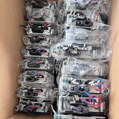 伺服MBDKT2510E MSMJ042G1U