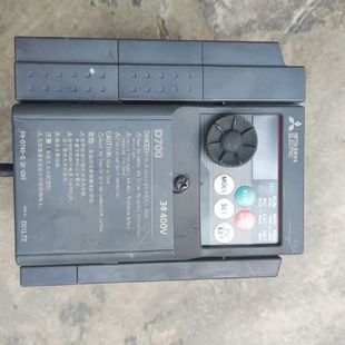变频器FR一D740一2.2K一CHT 在厂 2.2KW